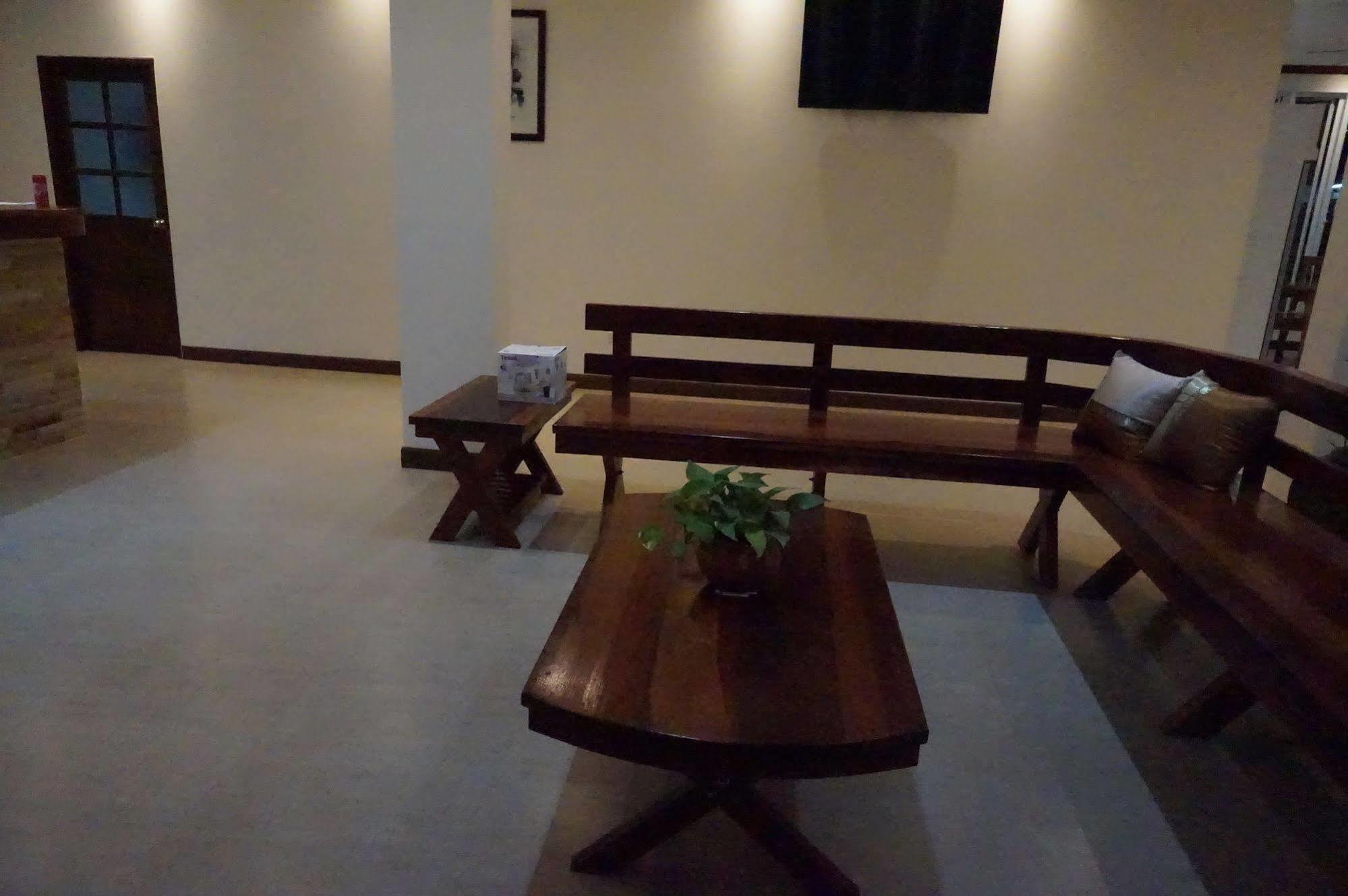 Snowhouse Aonang Krabi Hotel Ao Nang Екстериор снимка